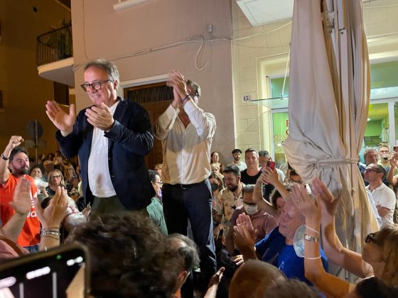 Fabio Vergine è il nuovo sindaco di Galatina, vince anche al ballottaggio: “Sembrava un’impresa impossibile: abbiamo vinto per pochi voti meritatamente” - Corriere Salentino