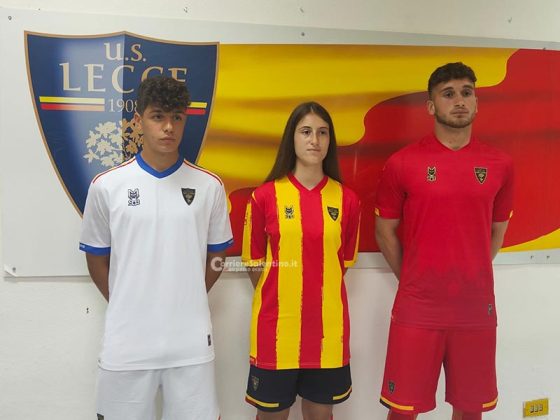 Abbonamenti: obiettivo 25mila. Ecco tutte le novità. Nuove maglie: eleganza e sobrietà - Corriere Salentino