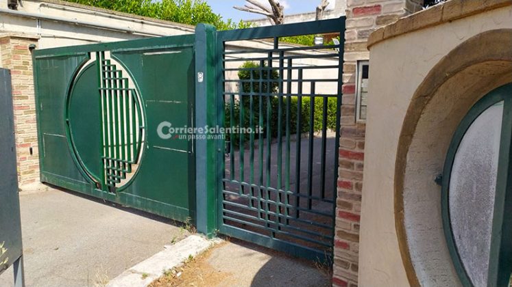 Le urla, poi il dramma: uccisa in casa una 38enne. Marito si dà alla fuga, ritrovato carbonizzato - Corriere Salentino