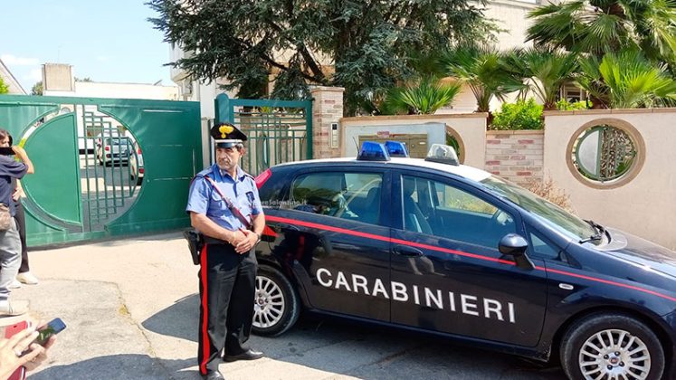 Le urla, poi il dramma: uccisa in casa una 38enne. Marito si dà alla fuga, ritrovato carbonizzato - Corriere Salentino
