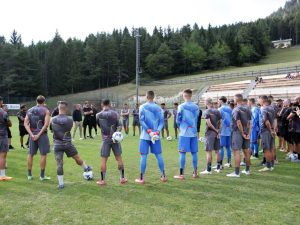 Sticchi Damiani a Folgaria, l’affetto della famiglia giallorossa: “Presidente siamo tutti con te” - Corriere Salentino