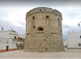 Fortezze di Puglia: La Torre Saracena di Salignano