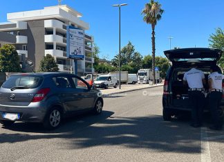 Ennesimo investimento in città, corsa in ospedale per una ventenne: “codice rosso”