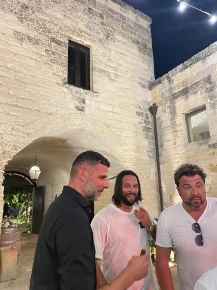 Matrimonio vip nel Salento. Una passerella di celebrità a Masseria San Lorenzo - Corriere Salentino