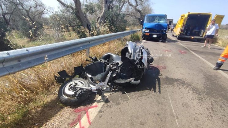 Tremendo schianto tra scooter e camion, muore un ragazzo di 26 anni - Corriere Salentino