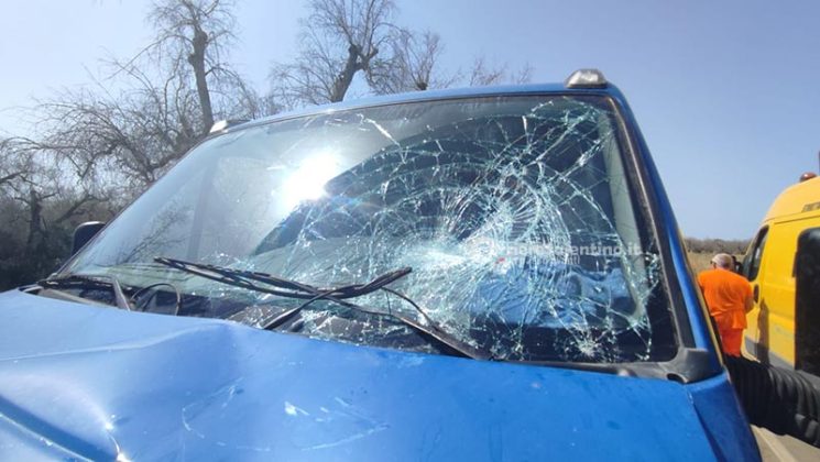 Tremendo schianto tra scooter e camion, muore un ragazzo di 26 anni - Corriere Salentino