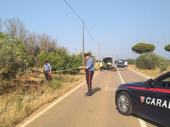 Altra giovane vita spezzata sulle strade. Schianto contro albero, l'auto si ribalta: muore un ventenne - Corriere Salentino