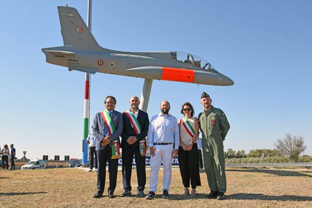 Inaugurato oggi il "Monumento all'Aviatore" - Corriere Salentino