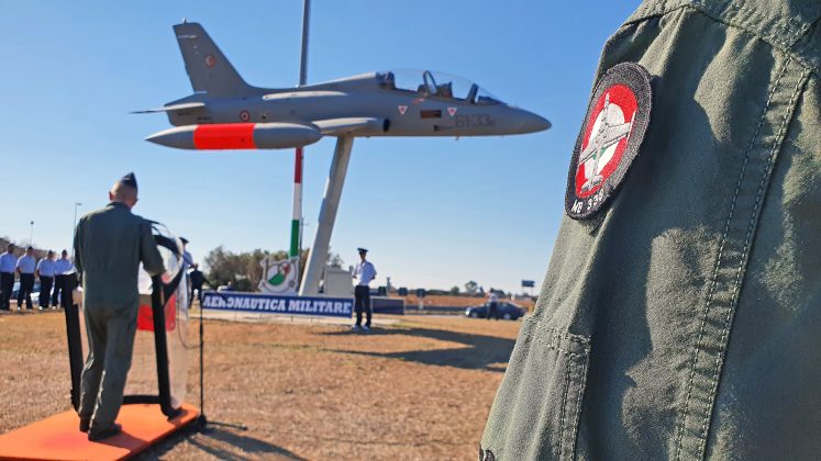 Inaugurato oggi il "Monumento all'Aviatore" - Corriere Salentino