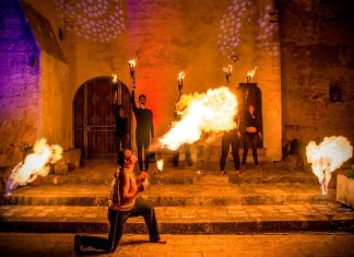 Tornano la musica, l’arte e la cultura nel centro storico di Matino:la città si appresta a vivere la sesta edizione di “Vicoli d’Arte” e punta gli occhi alla solidarietà