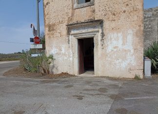 La lotta dei residenti contro il degrado della chiesetta di Valle della Cupa: privati costretti a rimuovere montagne di rifiuti abbandonati e a tagliare rovi ed erbacce