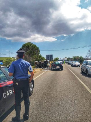 Schianto frontale sulla 274 tra auto e furgone, un ferito grave: corsa in ospedale con “codice rosso” - Corriere Salentino