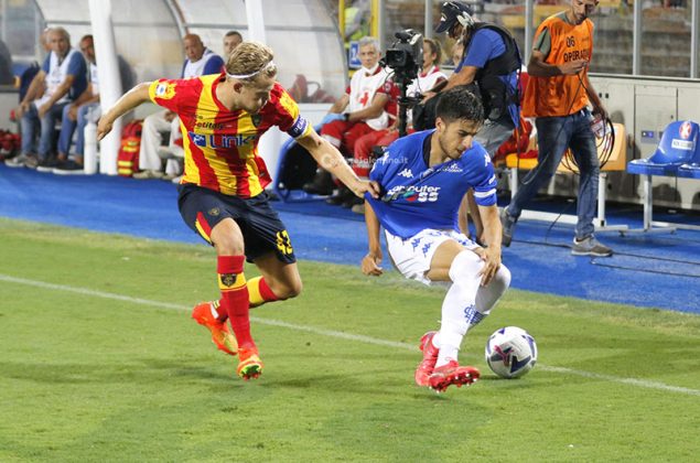 Il Lecce riacciuffa l’Empoli e prova in tutti i modi a vincere, ma il cuore non basta: 1 a 1 - Corriere Salentino