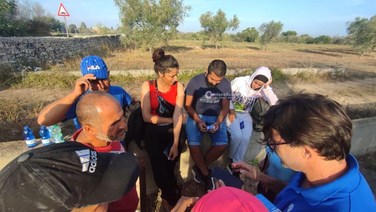 Sbarcano sul litorale con motopescherecci: rintracciato a terra gruppo di migranti - Corriere Salentino