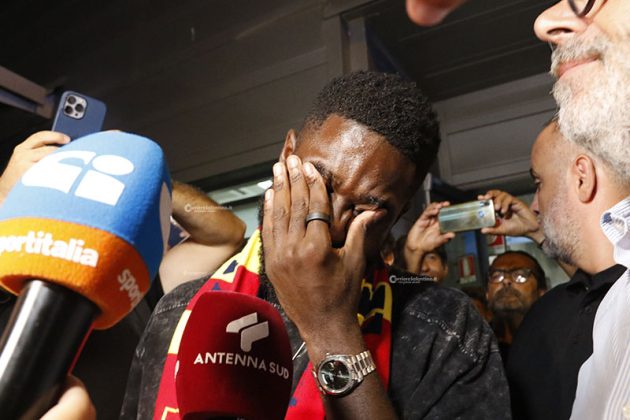 Lecce: Umtiti in lacrime davanti ai tifosi giallorossi - Corriere Salentino