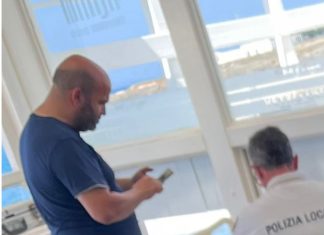 Seconda multa salatissima per la “passerella dei disabili”. Parata: “È accanimento”