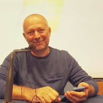 Salvato in elicottero dopo la caduta sulla scogliera, turista ringrazia i soccorritori - Corriere Salentino