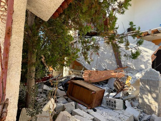 Crollo in una villetta estiva deserta, cede primo piano: struttura inagibile - Corriere Salentino