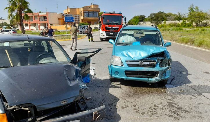 Schianto alle porte di Melendugno: un morto ed un ferito. All’origine del dramma un’invasione di corsia - Corriere Salentino