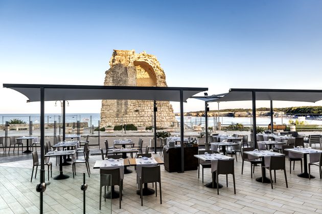 Come su una nave, a Oriente, tra l’azzurro che incanta e il gusto che si esalta - Corriere Salentino