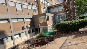 Ospedale Scorrano. De Blasi : "Cantiere in abbandono da un anno. Si intervenga" - Corriere Salentino
