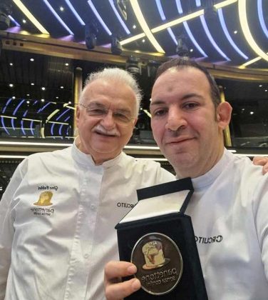 Giuseppe Zippo Miglior Panettone al Cioccolato a "Panettone senza Confini 2022" - Corriere Salentino