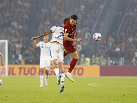 Lecce, all’Olimpico prova d’orgoglio, resta in 10 e va in gol con Strefezza, ma non basta - Corriere Salentino