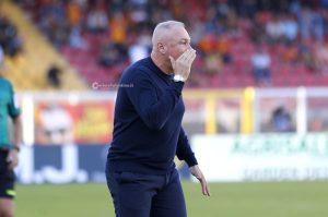 Baroni: “ Cremonese molto aggressiva. Per noi mancate lucidità e qualità”. Alvini: “Il Lecce mi piace, giocare a un Via del Mare così non era facile” - Corriere Salentino