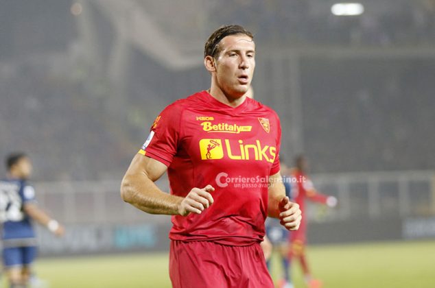 Lecce, che peccato: l’ennesima amnesia ad inizio ripresa costa la prima vittoria casalinga - Corriere Salentino