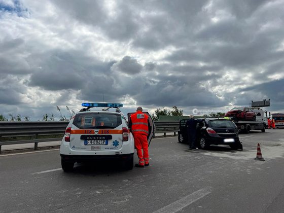 Auto controsenso, altro frontale in tangenziale: due donne finiscono in ospedale - Corriere Salentino