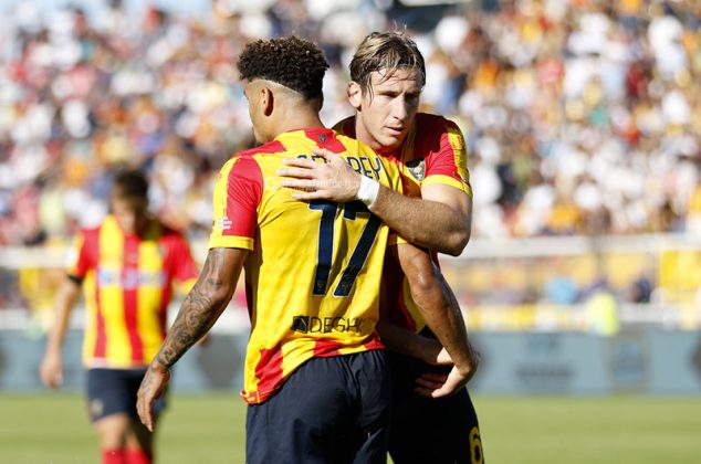 Un Lecce sterile ottiene un pari sofferto, contro la Cremonese decidono due rigori - Corriere Salentino