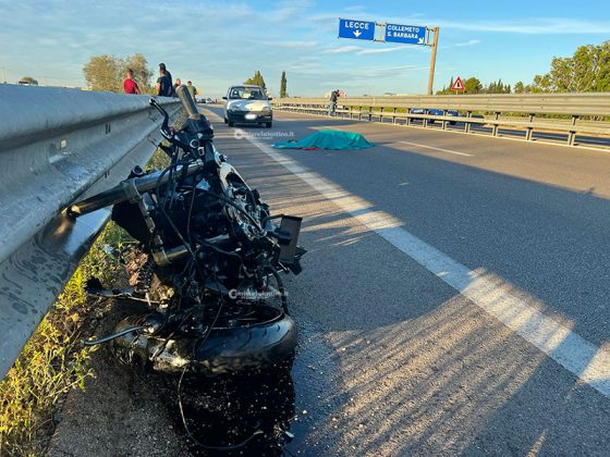 Fatale schianto in moto sulla statale: centauro muore sul colpo - Corriere Salentino