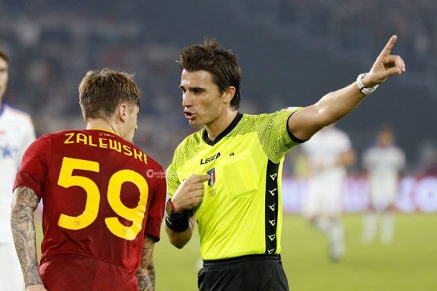 Lecce, all’Olimpico prova d’orgoglio, resta in 10 e va in gol con Strefezza, ma non basta - Corriere Salentino