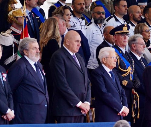 Emiliano alle Celebrazioni per il giorno dell'Unità nazionale e la Festa delle Forze Armate con il Presidente Mattarella - Corriere Salentino
