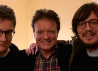 Massimo Ranieri torna a Lecce e nel suo nuovo album (in uscita domani) spuntano 4 canzoni di due cantautori salentini, Carlo e Niccolò Verrienti