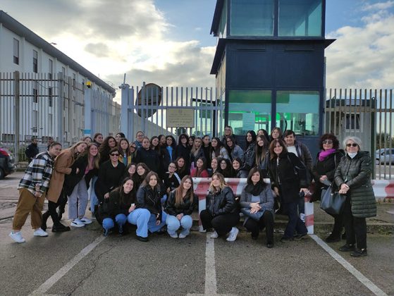 Con Made in Carcere “La scema” va a in scena a Teatro in carcere a Trani, Taranto e Lecce - Corriere Salentino