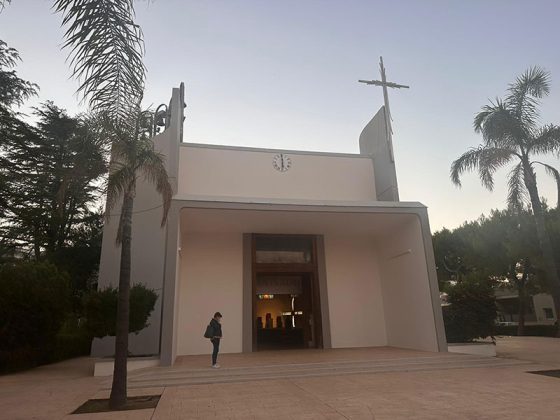 Peregrinatio del reliquiario della Madonna delle lacrime di Siracusa a Carmiano. Intervista a don Riccardo Calabrese - Corriere Salentino