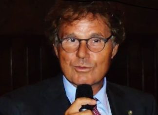 Obesità fattore di rischio per il tumore al seno: la vitamina D si concentra nel grasso mammario aumentando gli estrogeni