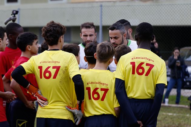 Fattore Campo, a Lecce i ragazzi del quartiere 167 potranno giocare in sicurezza nel nuovo campo di calcetto - Corriere Salentino