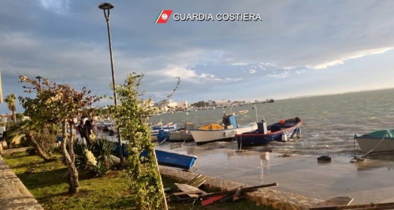 Danni in porti e banchine dopo l'ondata di maltempo: recuperate barche affondate, scongiurati danni ambientali - Corriere Salentino
