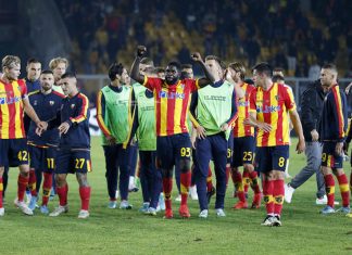 Il Lecce spaventa il “Diavolo”, un gran primo tempo non basta: 2 a 2 contro i campioni d’Italia