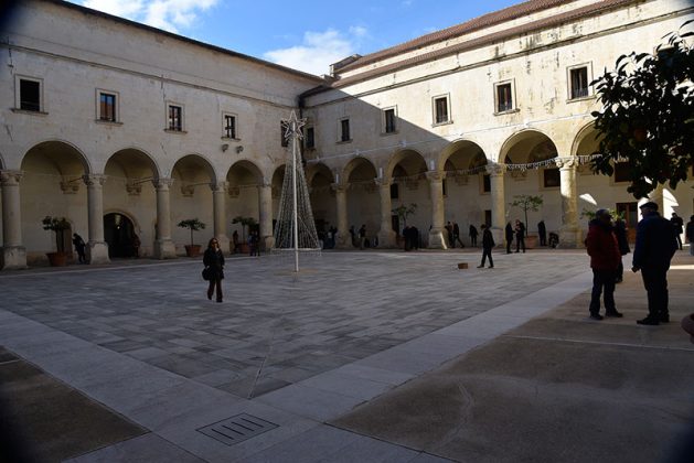 “Ossolotomonto”: donata a Unisalento l’opera dell’artista Uccio Biondi - Corriere Salentino