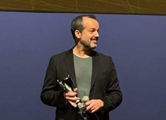 Quarto Premio Ubu a Mario Perrotta, l’Oscar del teatro italiano a un leccese: le congratulazioni del sindaco Salvemini