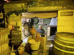 File chilometriche per ammirare il presepe vivente di Tricase, con gli antichi mestieri: uno tra i 10 più belli d’Italia - Corriere Salentino