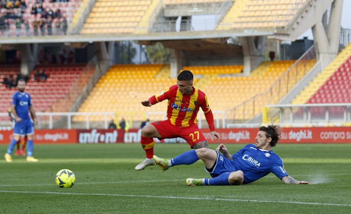Il Lecce si aggiudica l'amichevole col Varazdin. Bella prova dei giallorossi - Corriere Salentino