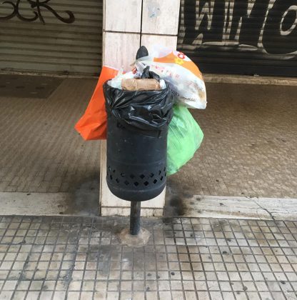 Rifiuti nei cestini gettacarte, arriva l’ordinanza con le sanzioni - Corriere Salentino