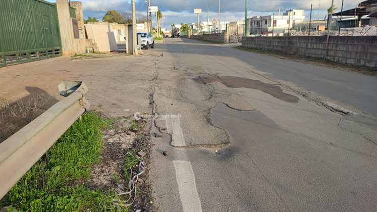 Scontro tra apecar e moto sulla via per il mare: muore centauro - Corriere Salentino