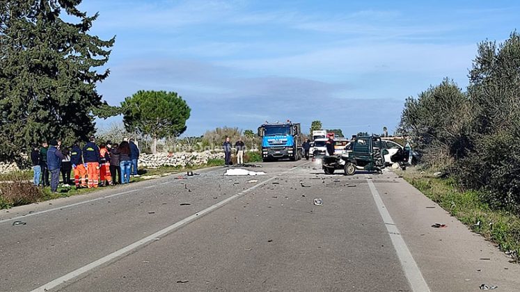 Ancora un drammatico schianto sulla 275: scontro tra Ape e auto, un morto e due feriti - Corriere Salentino