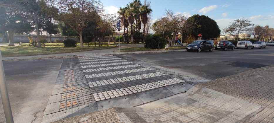 Sei nuovi attraversamenti pedonali rialzati in gomma riciclata a Lecce - Corriere Salentino