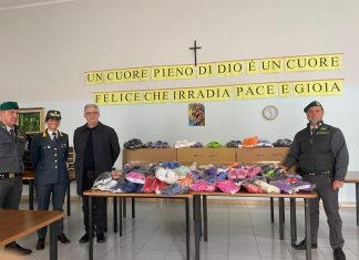 GDF Lecce, donate alla parrocchia Santa Maria delle Grazie di Lecce oltre 80 paia di scarpe